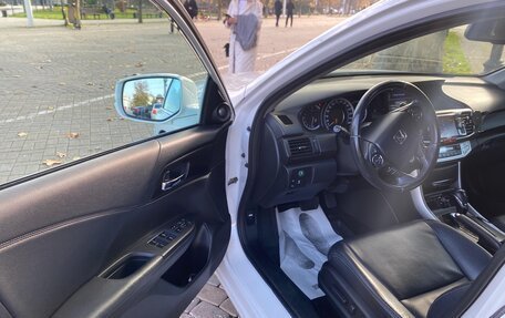 Honda Accord IX рестайлинг, 2014 год, 1 350 000 рублей, 6 фотография