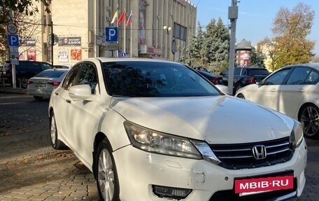 Honda Accord IX рестайлинг, 2014 год, 1 350 000 рублей, 2 фотография