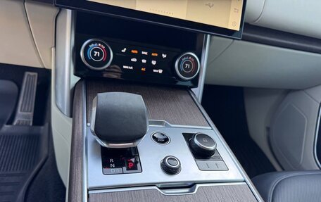 Land Rover Range Rover IV рестайлинг, 2023 год, 15 380 000 рублей, 14 фотография