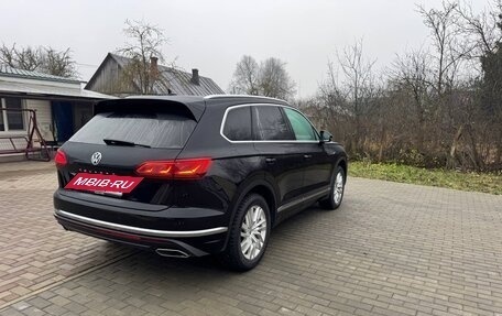 Volkswagen Touareg III, 2018 год, 3 900 000 рублей, 3 фотография