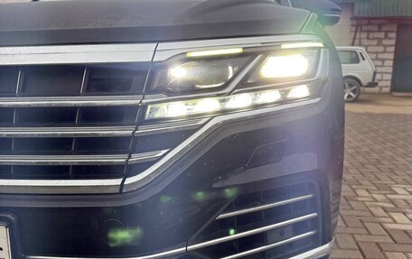 Volkswagen Touareg III, 2018 год, 3 900 000 рублей, 8 фотография