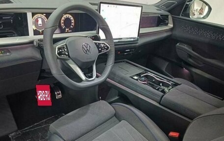 Volkswagen Teramont, 2025 год, 6 499 000 рублей, 10 фотография