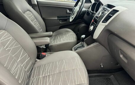 KIA Venga I, 2012 год, 990 000 рублей, 10 фотография