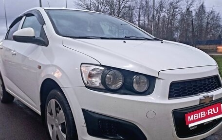Chevrolet Aveo III, 2013 год, 620 000 рублей, 4 фотография
