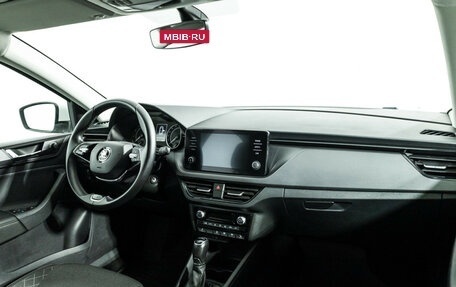 Skoda Rapid II, 2022 год, 1 735 000 рублей, 9 фотография