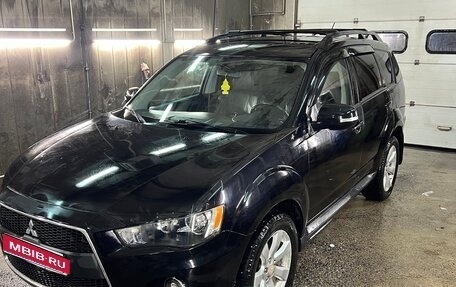 Mitsubishi Outlander III рестайлинг 3, 2011 год, 1 350 000 рублей, 1 фотография