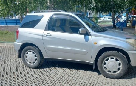 Toyota RAV4, 2000 год, 730 000 рублей, 4 фотография