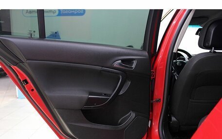 Opel Insignia II рестайлинг, 2011 год, 985 000 рублей, 13 фотография