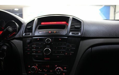 Opel Insignia II рестайлинг, 2011 год, 985 000 рублей, 18 фотография