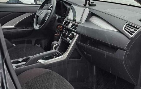 Mitsubishi Xpander, 2022 год, 2 200 000 рублей, 5 фотография