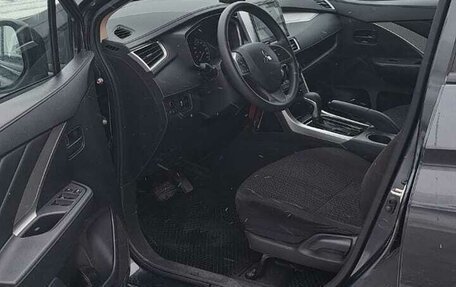 Mitsubishi Xpander, 2022 год, 2 200 000 рублей, 8 фотография