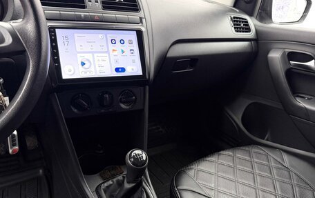 Volkswagen Polo VI (EU Market), 2015 год, 1 150 000 рублей, 15 фотография