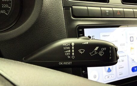 Volkswagen Polo VI (EU Market), 2015 год, 1 150 000 рублей, 19 фотография