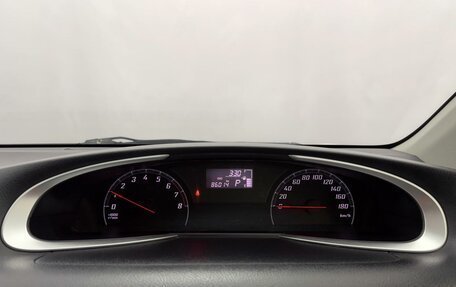 Toyota Sienta II, 2019 год, 1 490 000 рублей, 15 фотография