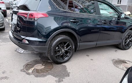 Toyota RAV4, 2018 год, 2 250 000 рублей, 7 фотография