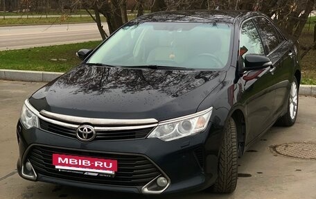 Toyota Camry, 2015 год, 2 580 000 рублей, 2 фотография