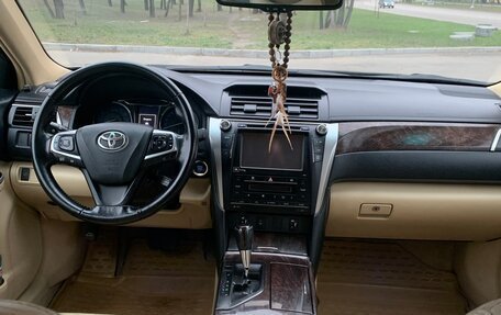 Toyota Camry, 2015 год, 2 580 000 рублей, 8 фотография