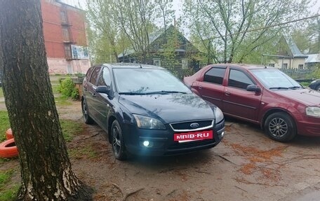 Ford Focus II рестайлинг, 2006 год, 380 000 рублей, 3 фотография