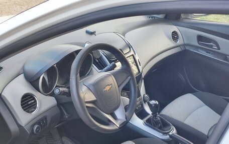 Chevrolet Cruze II, 2013 год, 720 000 рублей, 13 фотография