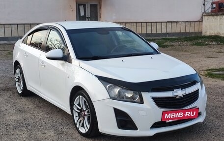 Chevrolet Cruze II, 2013 год, 720 000 рублей, 3 фотография