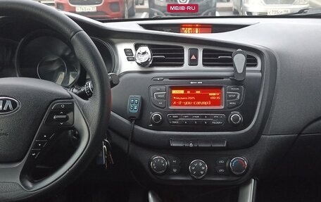 KIA cee'd III, 2013 год, 890 000 рублей, 2 фотография