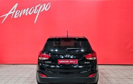 Hyundai ix35 I рестайлинг, 2011 год, 1 050 000 рублей, 4 фотография