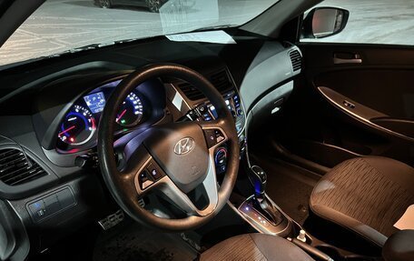 Hyundai Solaris II рестайлинг, 2015 год, 1 030 000 рублей, 7 фотография