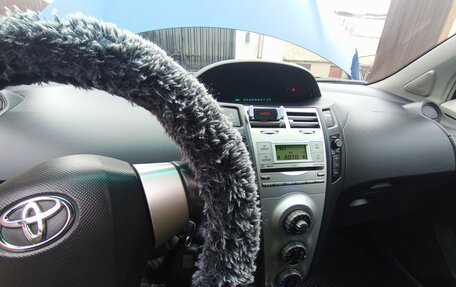 Toyota Yaris III рестайлинг, 2008 год, 645 000 рублей, 19 фотография