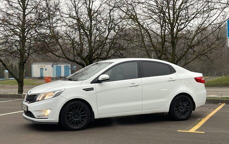 KIA Rio III рестайлинг, 2012 год, 1 000 000 рублей, 4 фотография