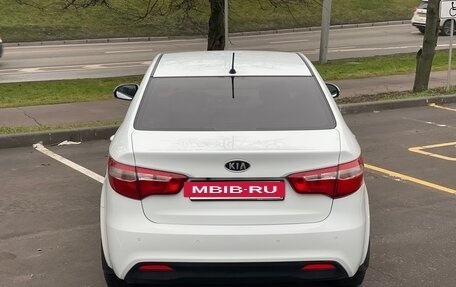 KIA Rio III рестайлинг, 2012 год, 1 000 000 рублей, 7 фотография