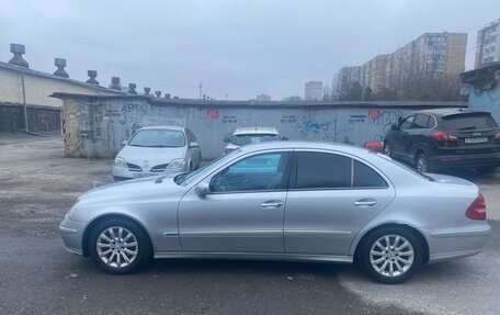 Mercedes-Benz E-Класс, 2002 год, 900 000 рублей, 4 фотография