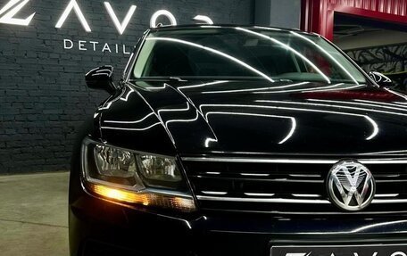 Volkswagen Tiguan II, 2017 год, 2 200 000 рублей, 2 фотография