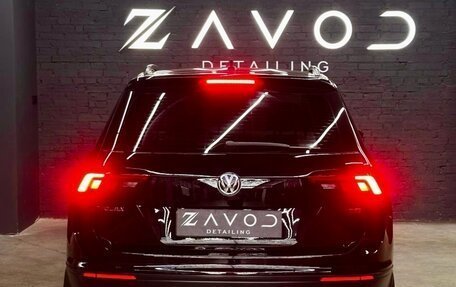 Volkswagen Tiguan II, 2017 год, 2 200 000 рублей, 10 фотография