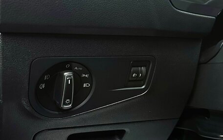 Volkswagen Tiguan II, 2017 год, 2 200 000 рублей, 18 фотография