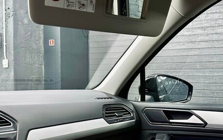 Volkswagen Tiguan II, 2017 год, 2 200 000 рублей, 21 фотография