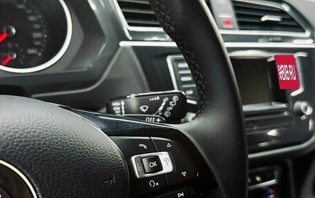 Volkswagen Tiguan II, 2017 год, 2 200 000 рублей, 16 фотография