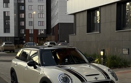 MINI Clubman, 2019 год, 2 390 000 рублей, 9 фотография