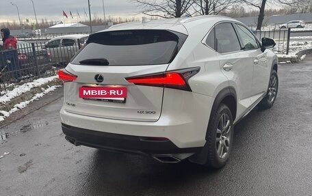 Lexus NX I, 2017 год, 4 500 000 рублей, 4 фотография