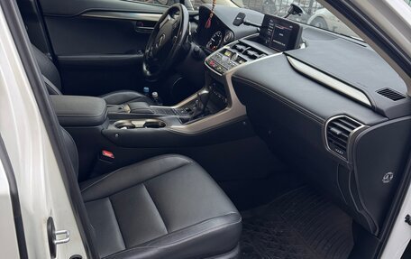 Lexus NX I, 2017 год, 4 500 000 рублей, 10 фотография