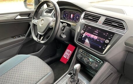 Volkswagen Tiguan II, 2020 год, 2 450 000 рублей, 5 фотография