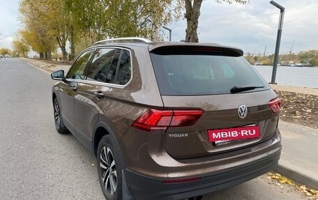 Volkswagen Tiguan II, 2020 год, 2 450 000 рублей, 4 фотография