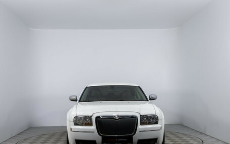 Chrysler 300C II, 2004 год, 560 000 рублей, 2 фотография