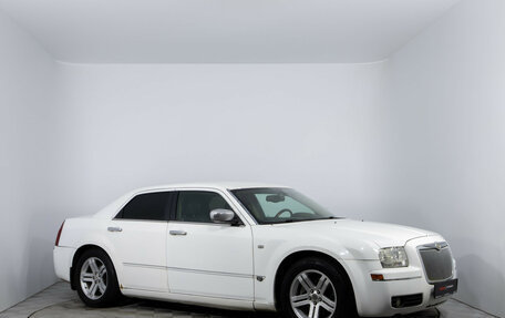 Chrysler 300C II, 2004 год, 560 000 рублей, 3 фотография