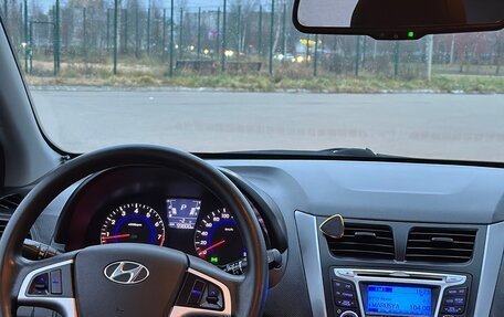 Hyundai Solaris II рестайлинг, 2013 год, 980 000 рублей, 9 фотография