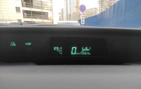 Toyota Prius, 2008 год, 850 000 рублей, 9 фотография