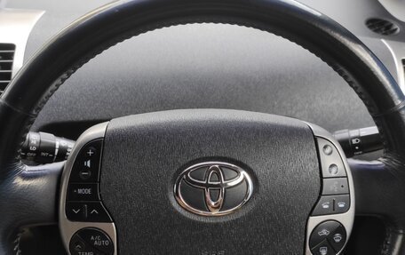 Toyota Prius, 2008 год, 850 000 рублей, 10 фотография