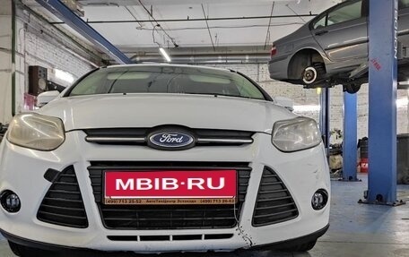 Ford Focus III, 2012 год, 460 000 рублей, 2 фотография