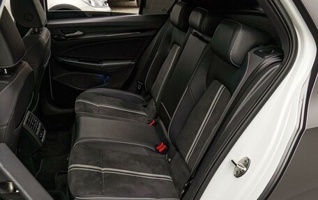 Volkswagen Golf VIII, 2021 год, 2 990 000 рублей, 10 фотография