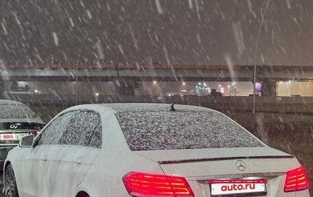 Mercedes-Benz E-Класс, 2013 год, 1 670 000 рублей, 4 фотография