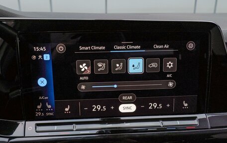 Volkswagen Golf VIII, 2021 год, 2 990 000 рублей, 15 фотография